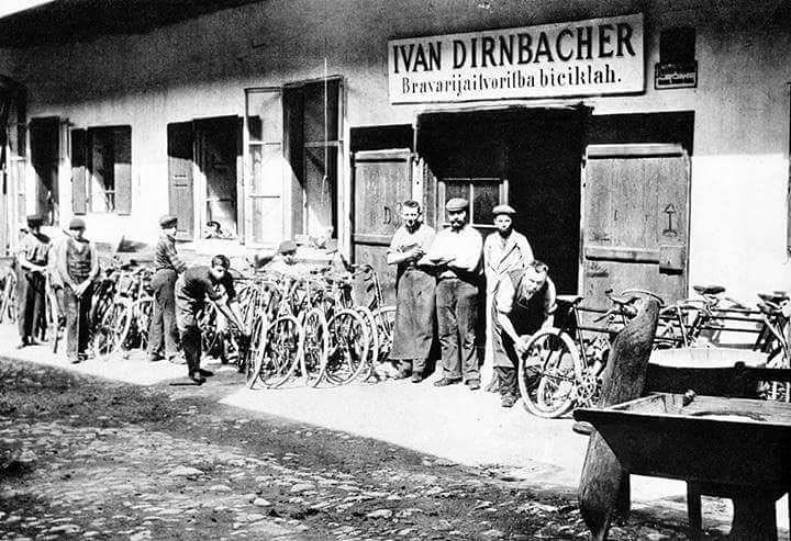 Trg Petra Preradovića 1890. godine